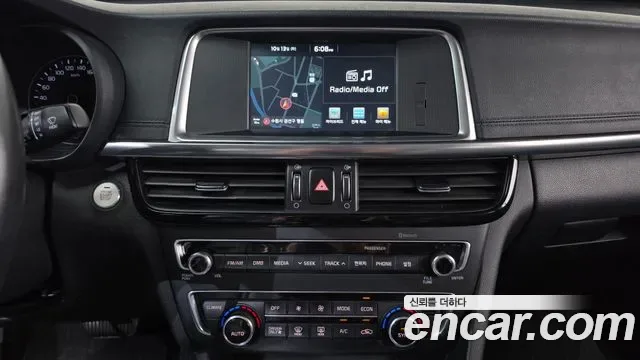 Kia K5 Hybrid, 2016 — фото 13