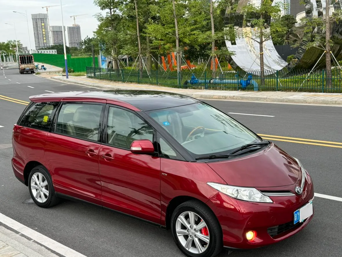 Toyota Previa, 2010 — фото 38