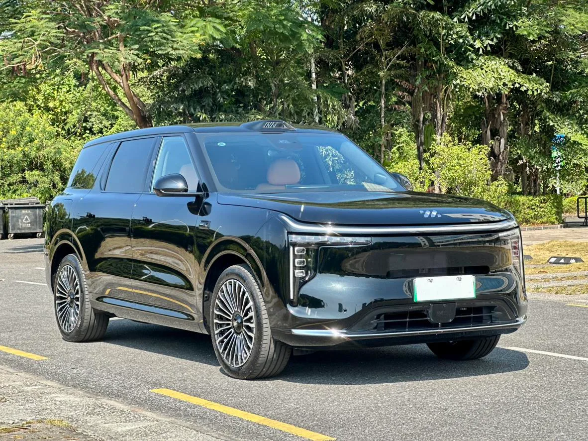 Zhiji Automobile Zhiji LS8, 2026 — фото 2