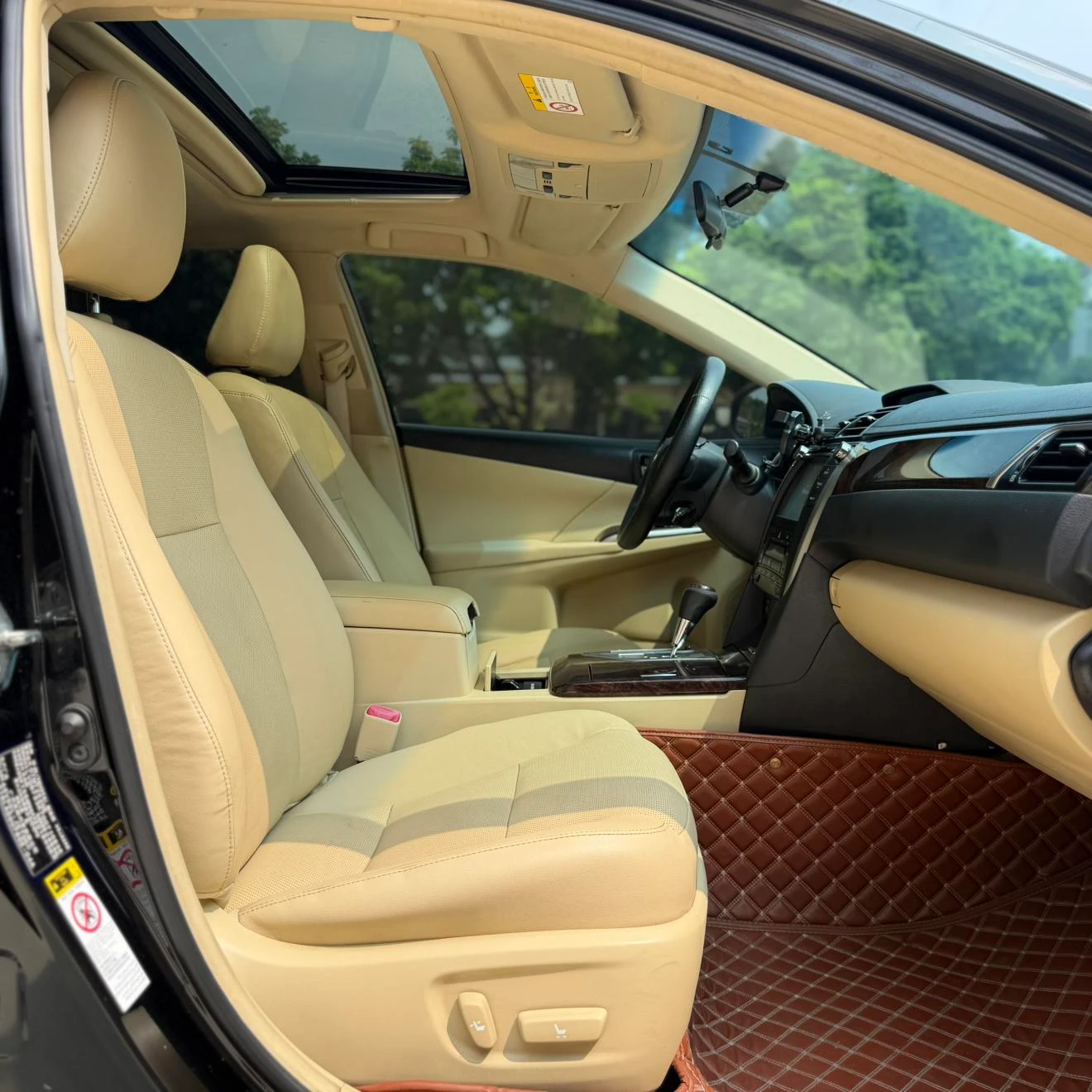 Toyota Camry, 2015 — фото 11