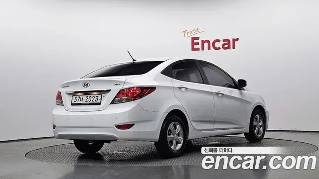 Hyundai Accent, 2012 — фото 2
