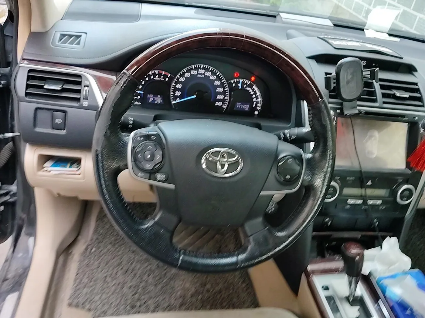 Toyota Camry, 2012 — фото 7