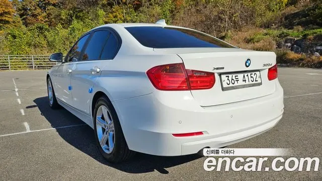BMW 3-Series F30, 2013 — фото 6