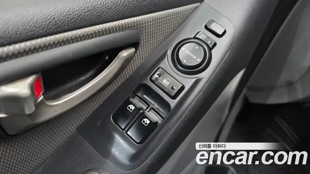 Hyundai Starex Grand Starex, 2010 — фото 17