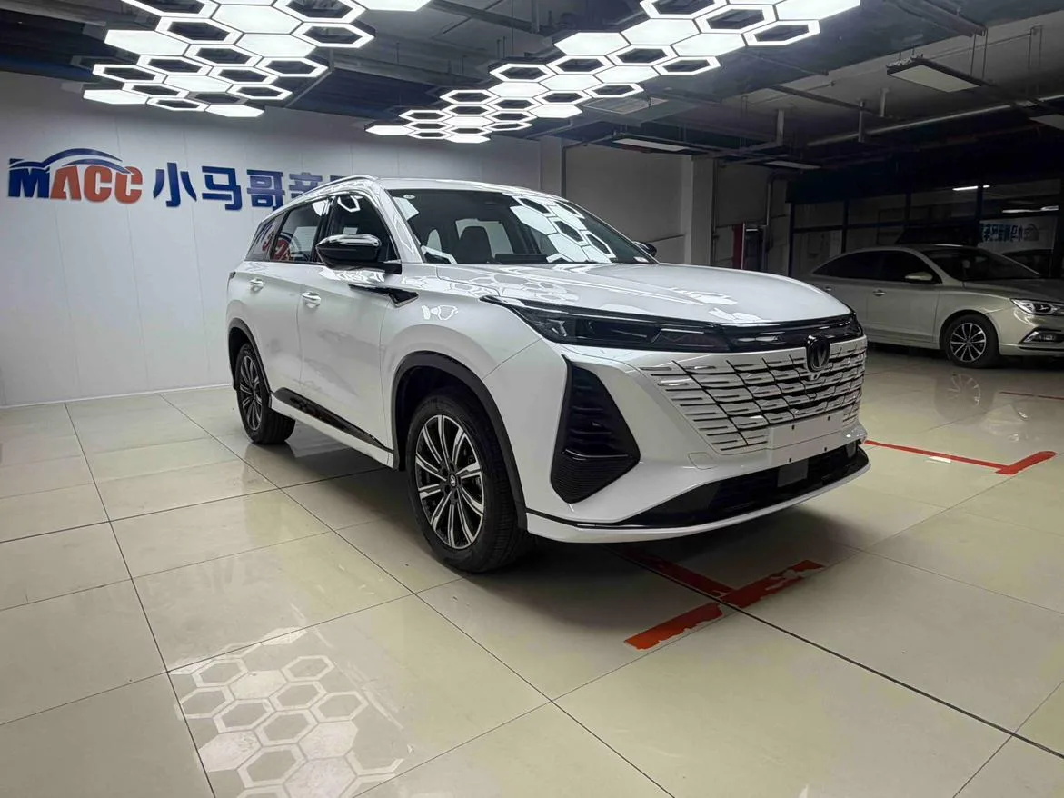 Chang'an Changan CS75 PLUS, 2026 — фото 3