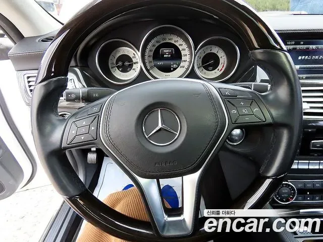 Mercedes-Benz Cls-Class W218, 2013 — фото 8