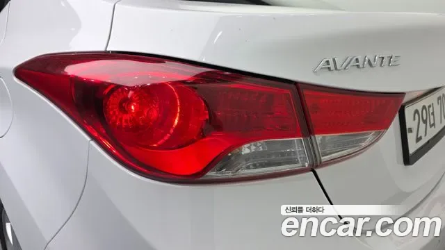 Hyundai Avante MD, 2012 — фото 23