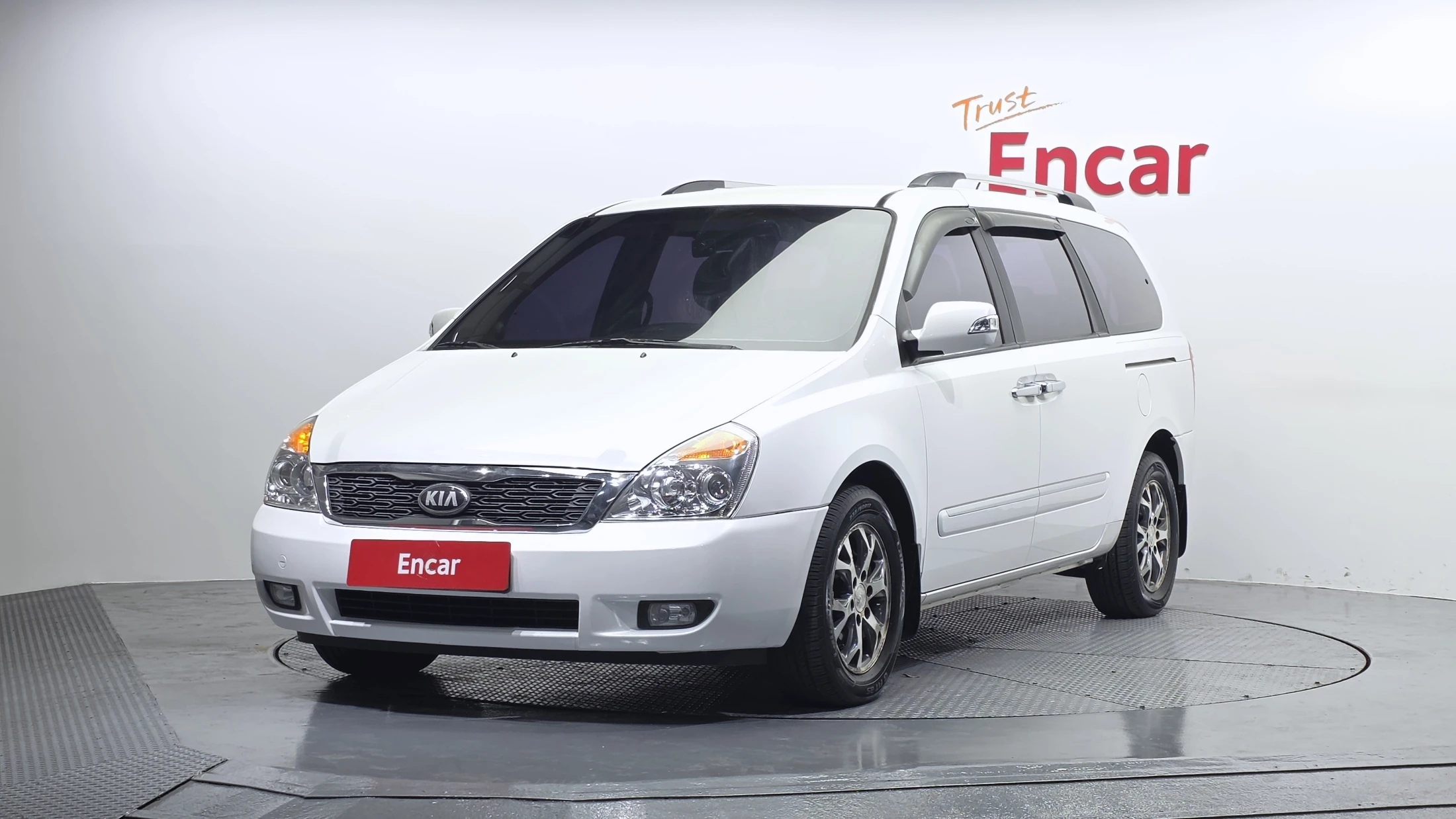Kia Canival Carnival R