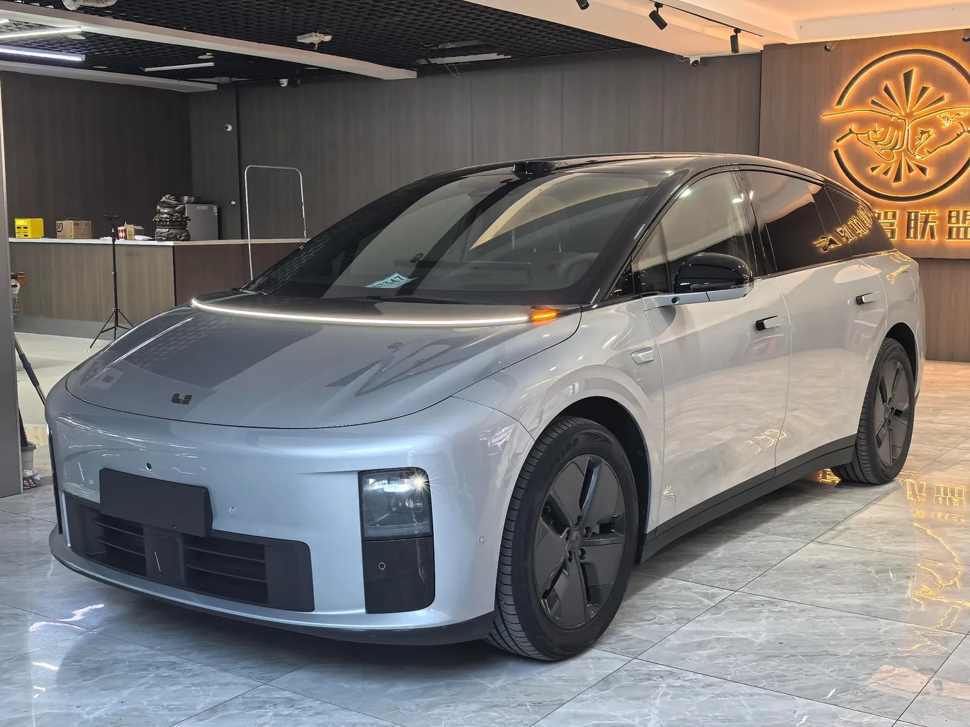 Li Auto ideal i6