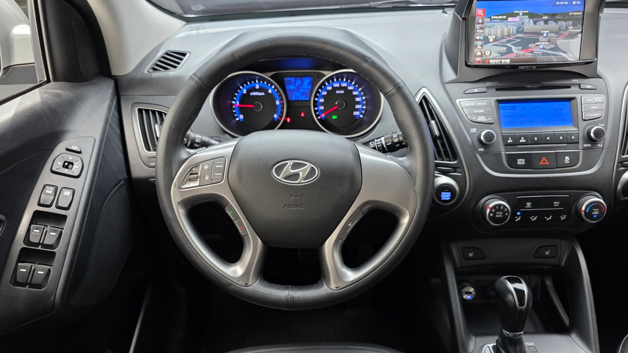 Hyundai Tucson ix, 2015 — фото 13