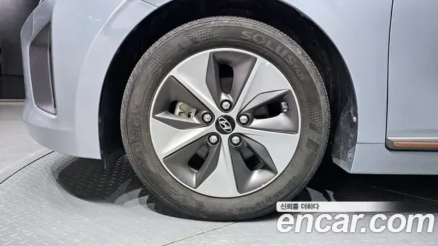 Hyundai Ioniq Ionic Electric, 2017 — фото 5