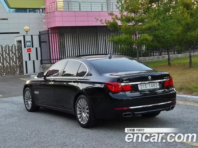 BMW 7-Series F01, 2013 — фото 3