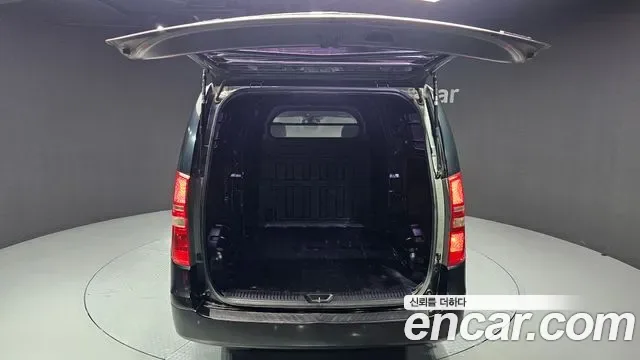 Hyundai Starex Grand Starex, 2012 — фото 20