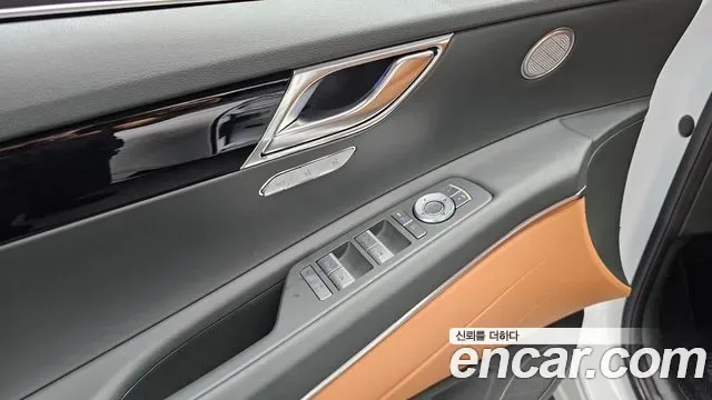 Genesis Gv80, 2025 — фото 15