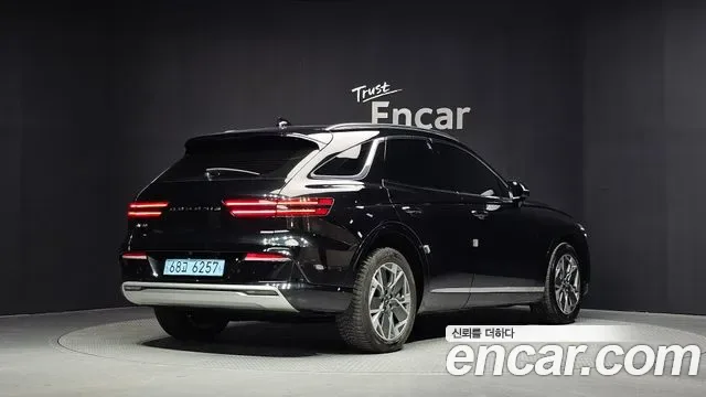 Genesis Gv70 Electric Fide GV70, 2022 — фото 2