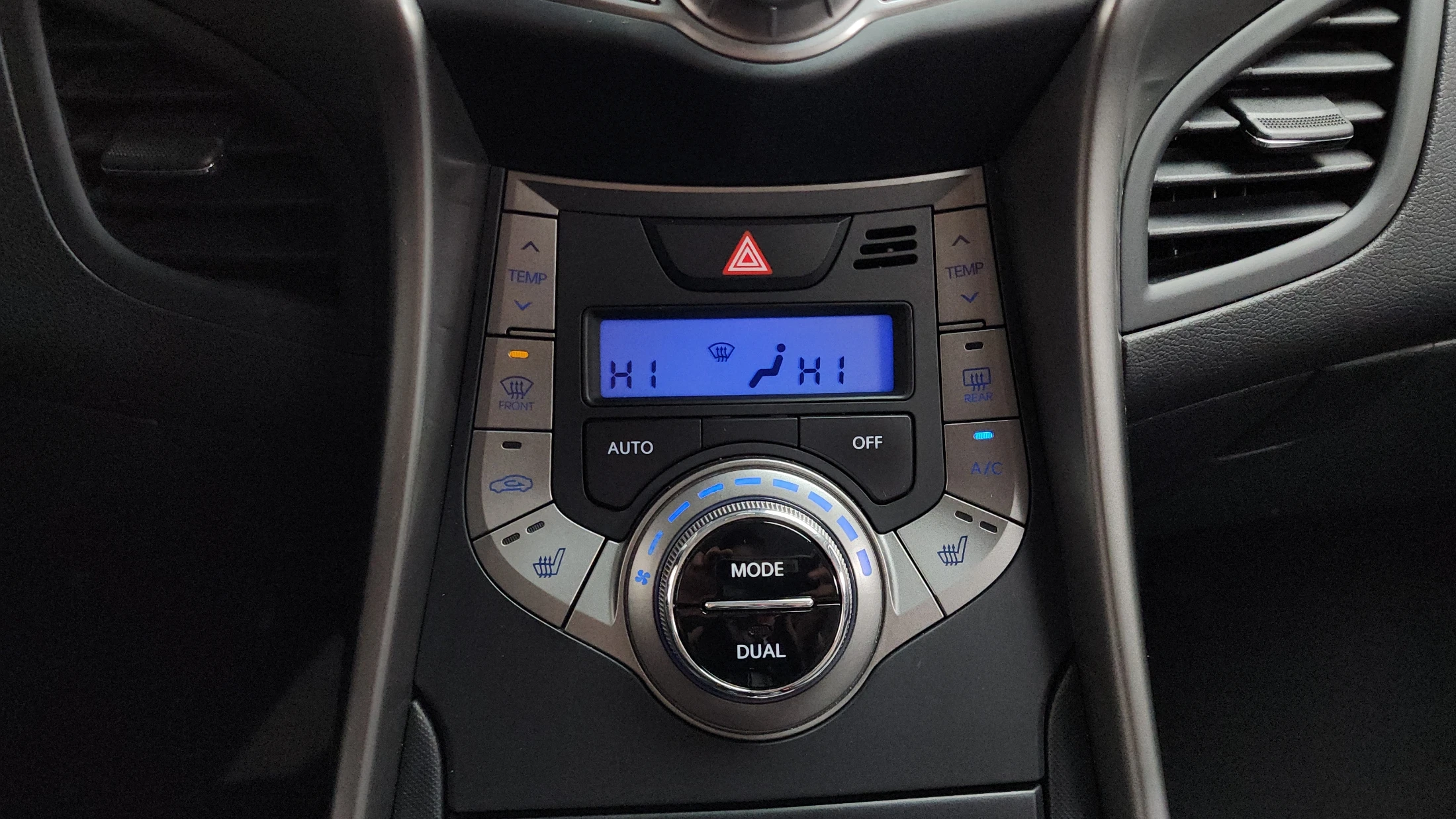 Hyundai Avante MD, 2013 — фото 32