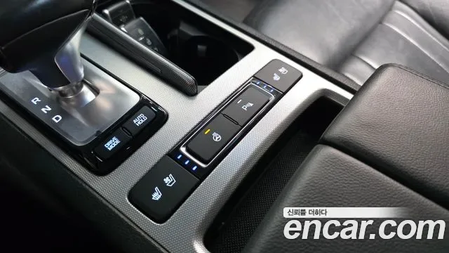 Genesis G80, 2016 — фото 17