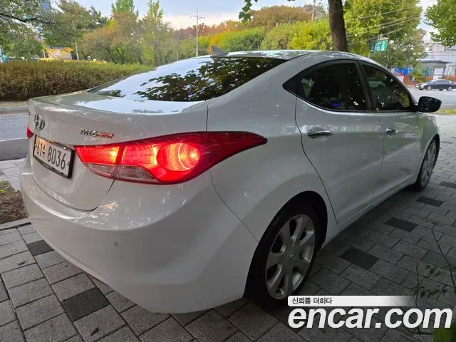 Hyundai Avante MD, 2010 — фото 18