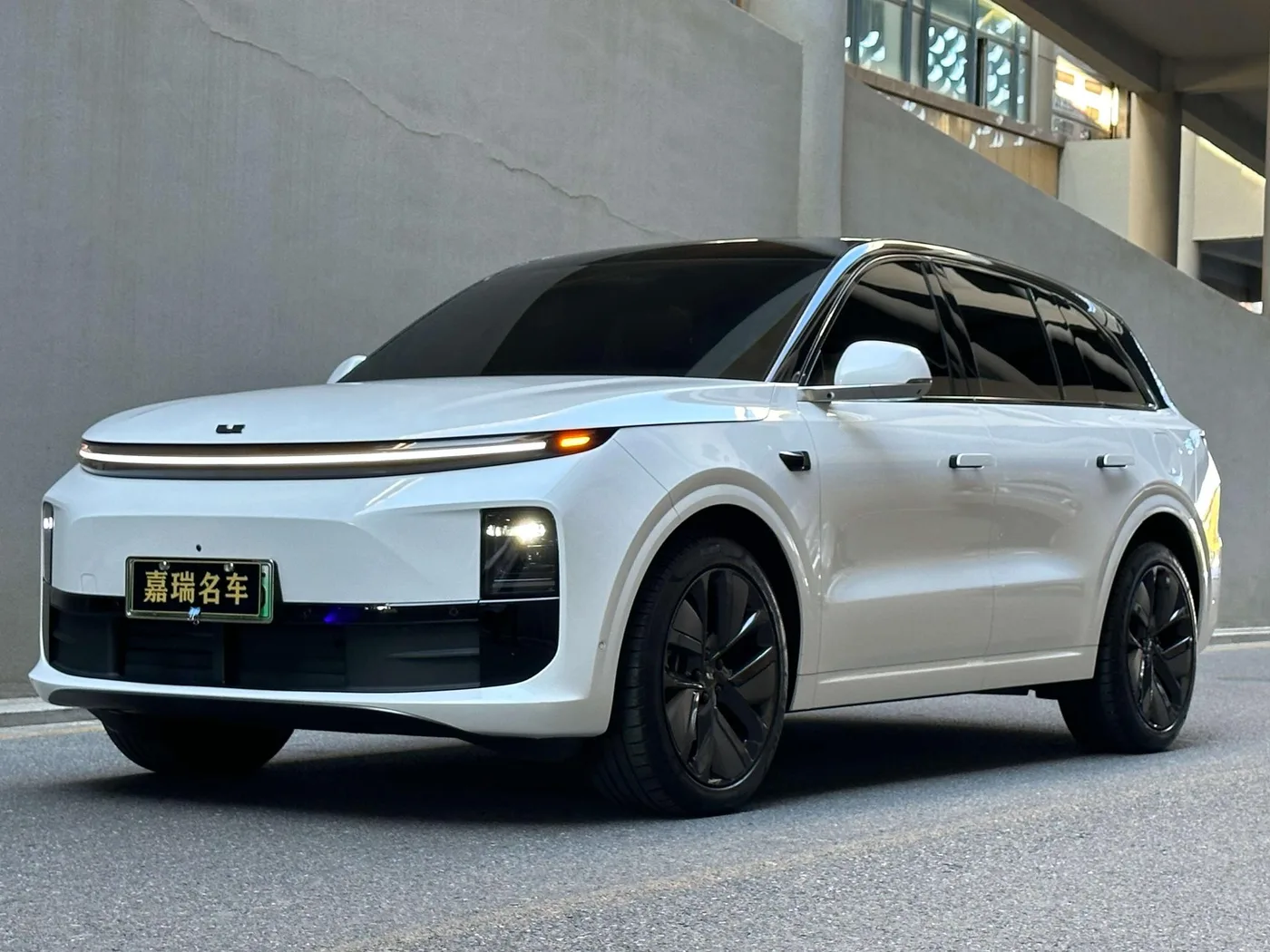 Li Auto Ideal L6