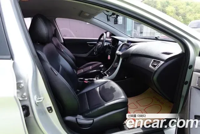 Hyundai Avante MD, 2013 — фото 15