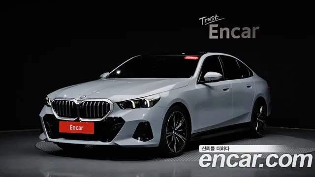 BMW 5-Series G60