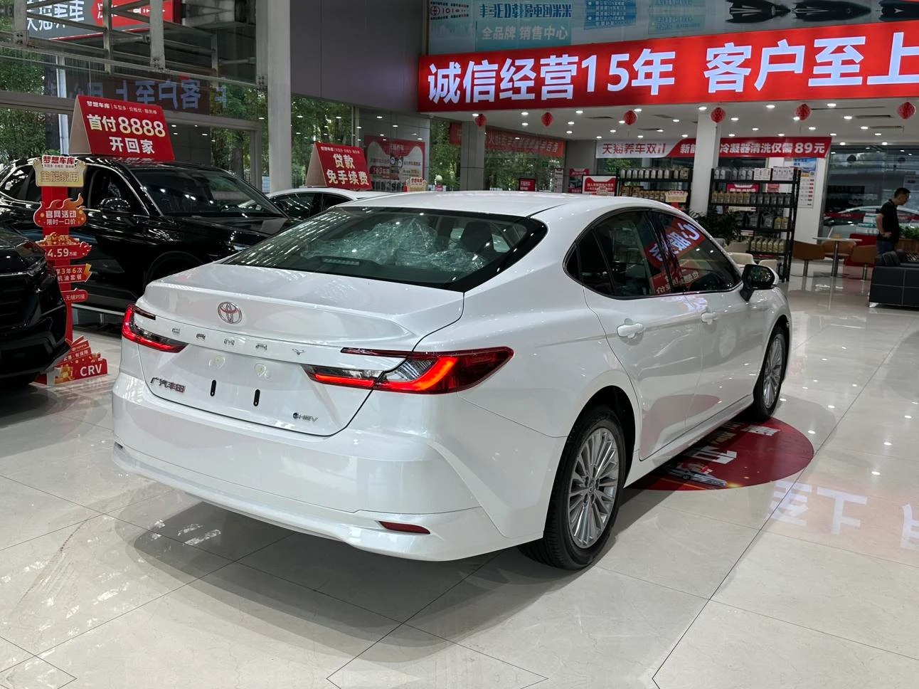 Toyota Camry, 2026 — фото 10