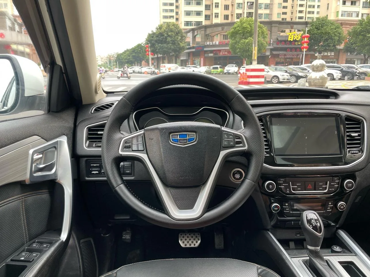Geely Vision X6, 2016 — фото 14