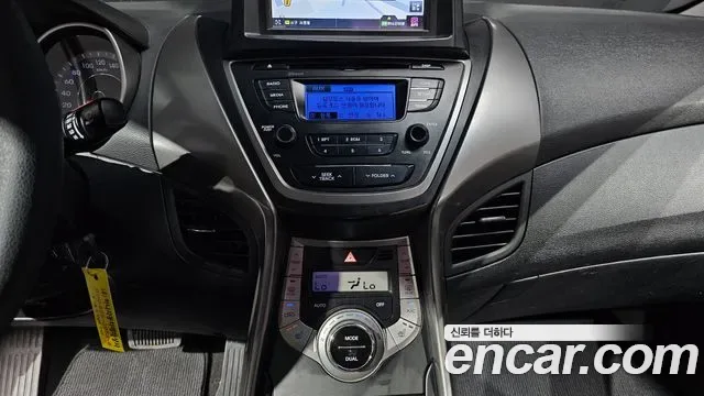 Hyundai Avante MD, 2013 — фото 13