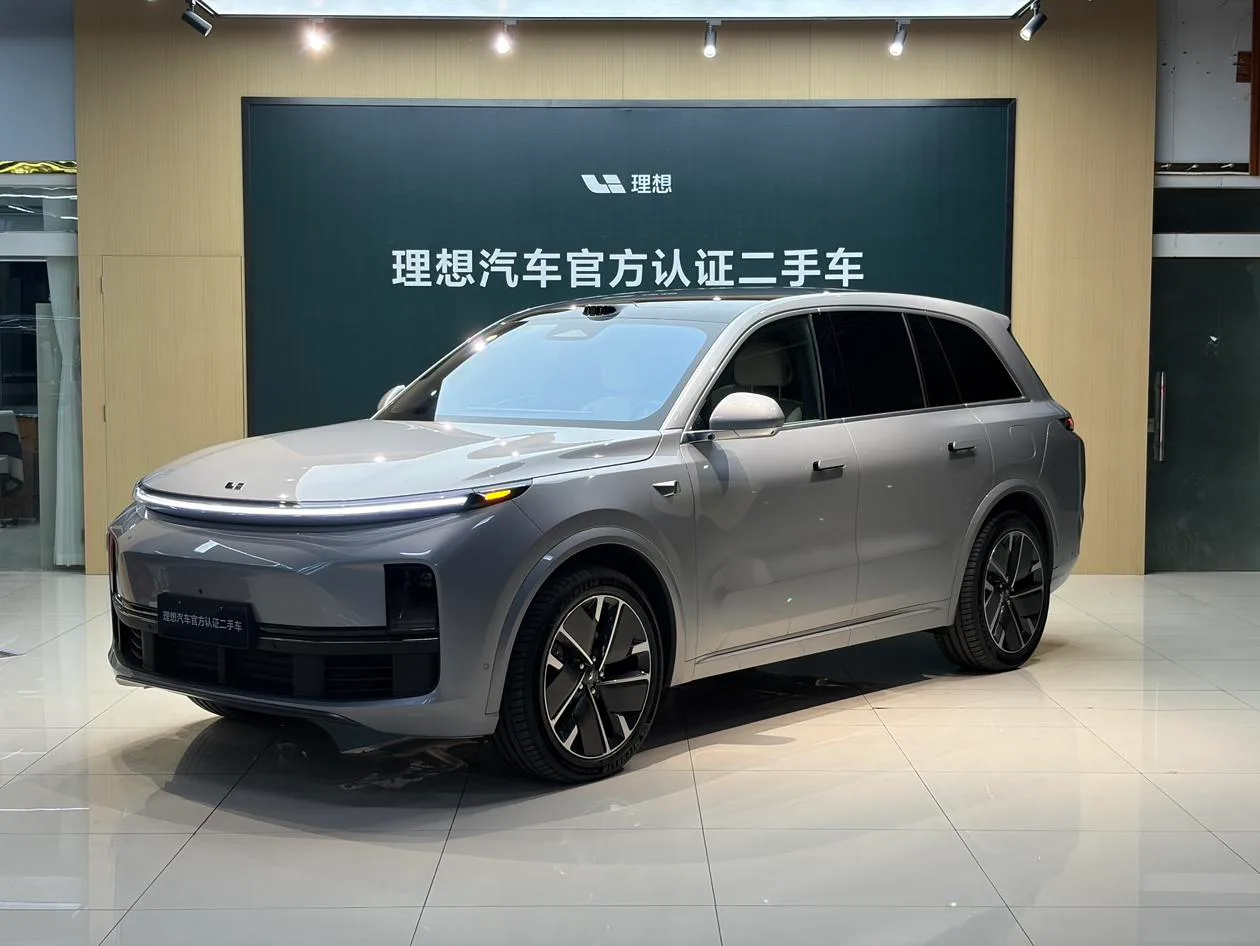 Li Auto Ideal L8