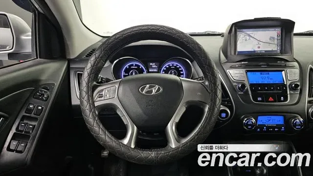 Hyundai Tucson ix, 2011 — фото 13
