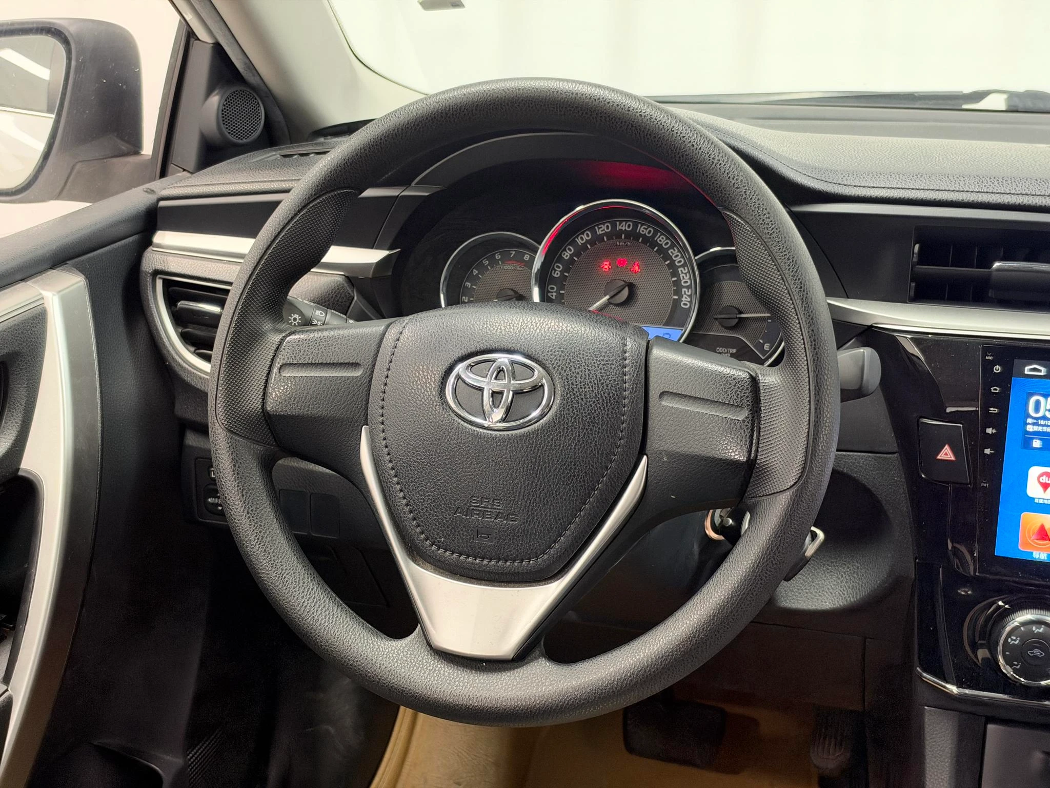 Toyota Corolla, 2014 — фото 11