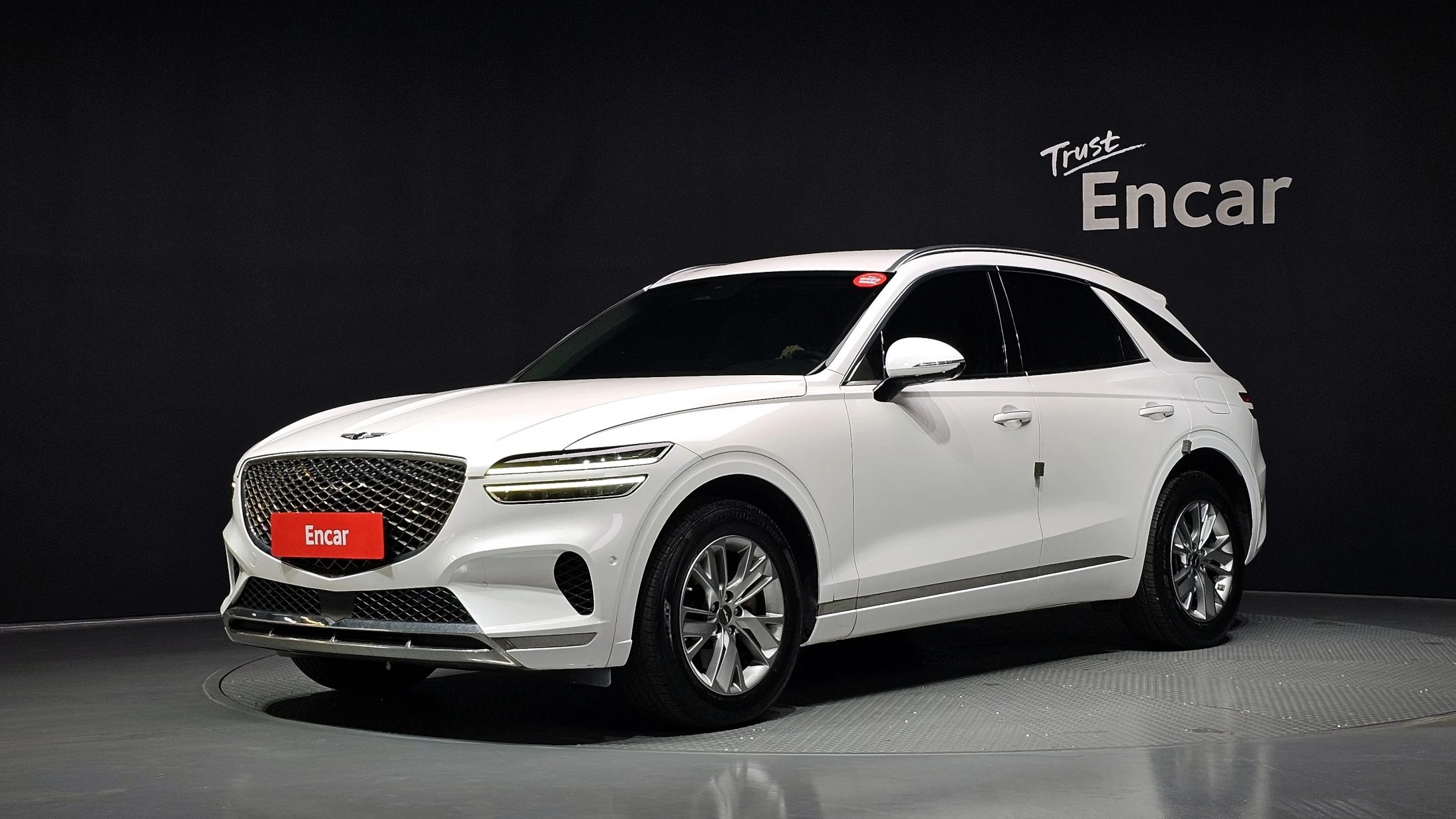 Genesis Gv70
