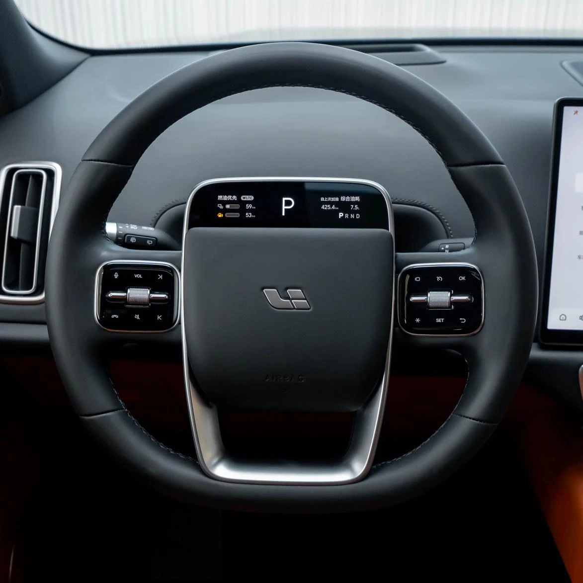 Li Auto Ideal L8, 2025 — фото 18