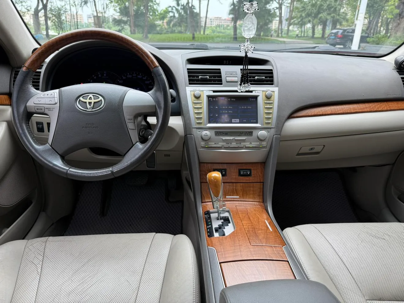 Toyota Camry, 2011 — фото 9