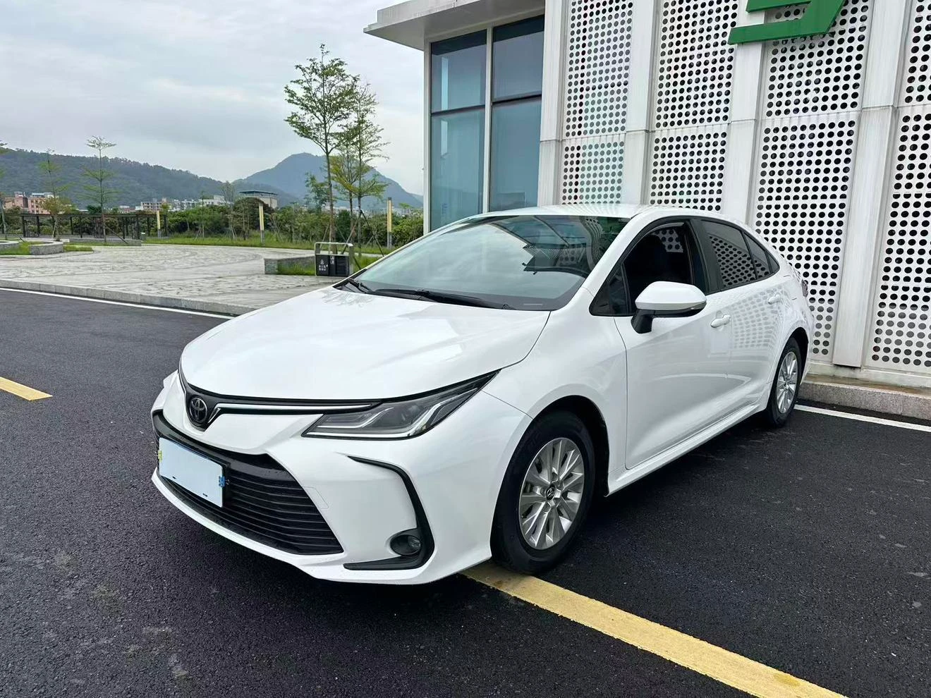 Toyota Corolla, 2023 — фото 20