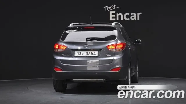 Hyundai Tucson ix, 2012 — фото 4