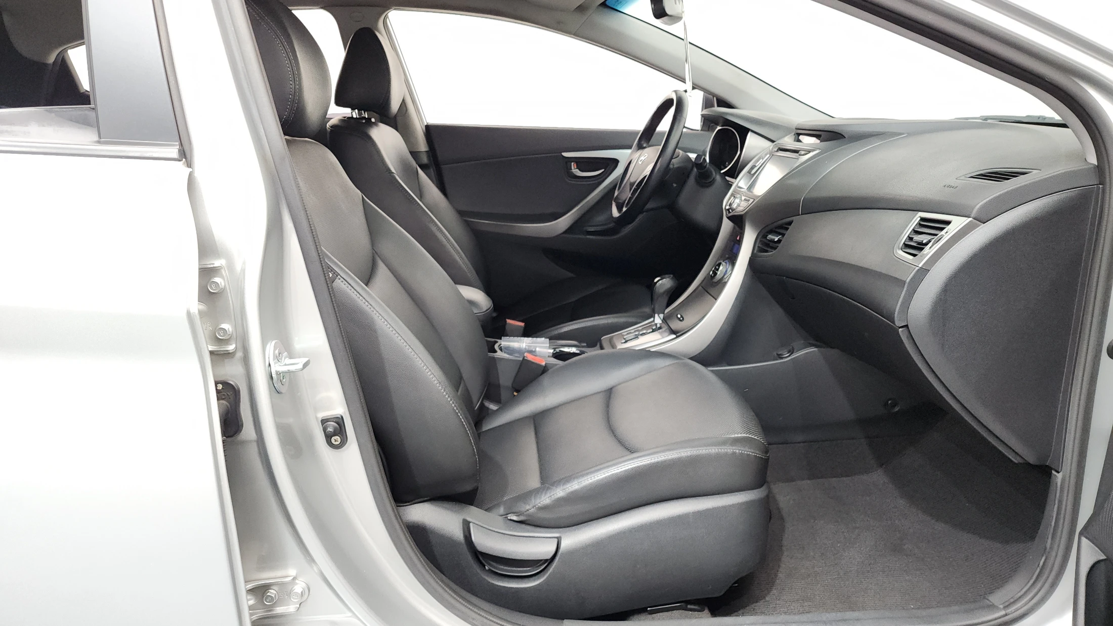 Hyundai Avante MD, 2013 — фото 27