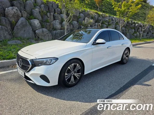 Mercedes-Benz E-Class W214