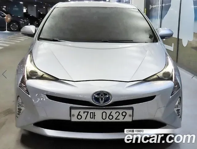 Toyota Prius, 2016 — фото 2