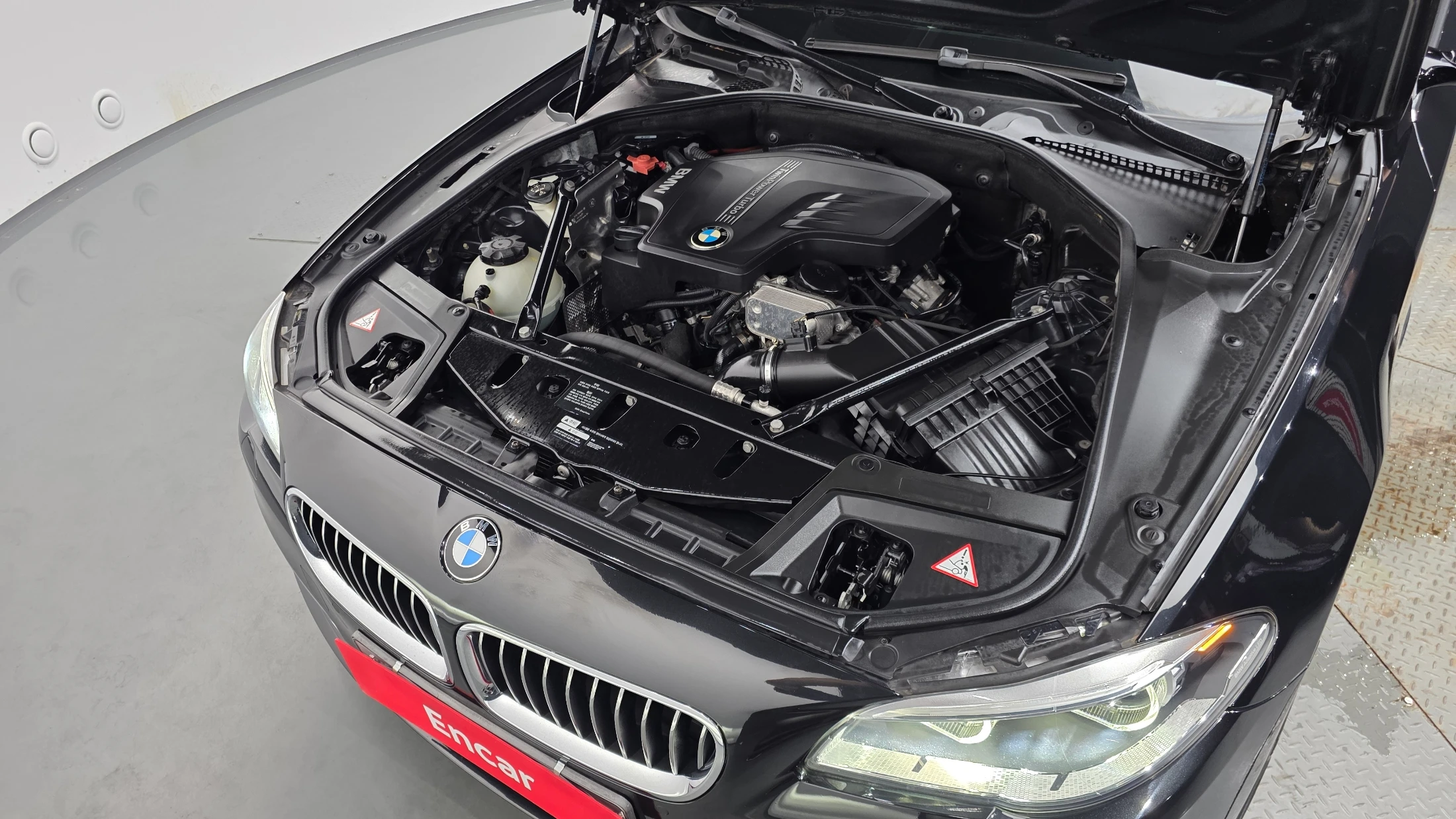 BMW 5-Series F10, 2014 — фото 6