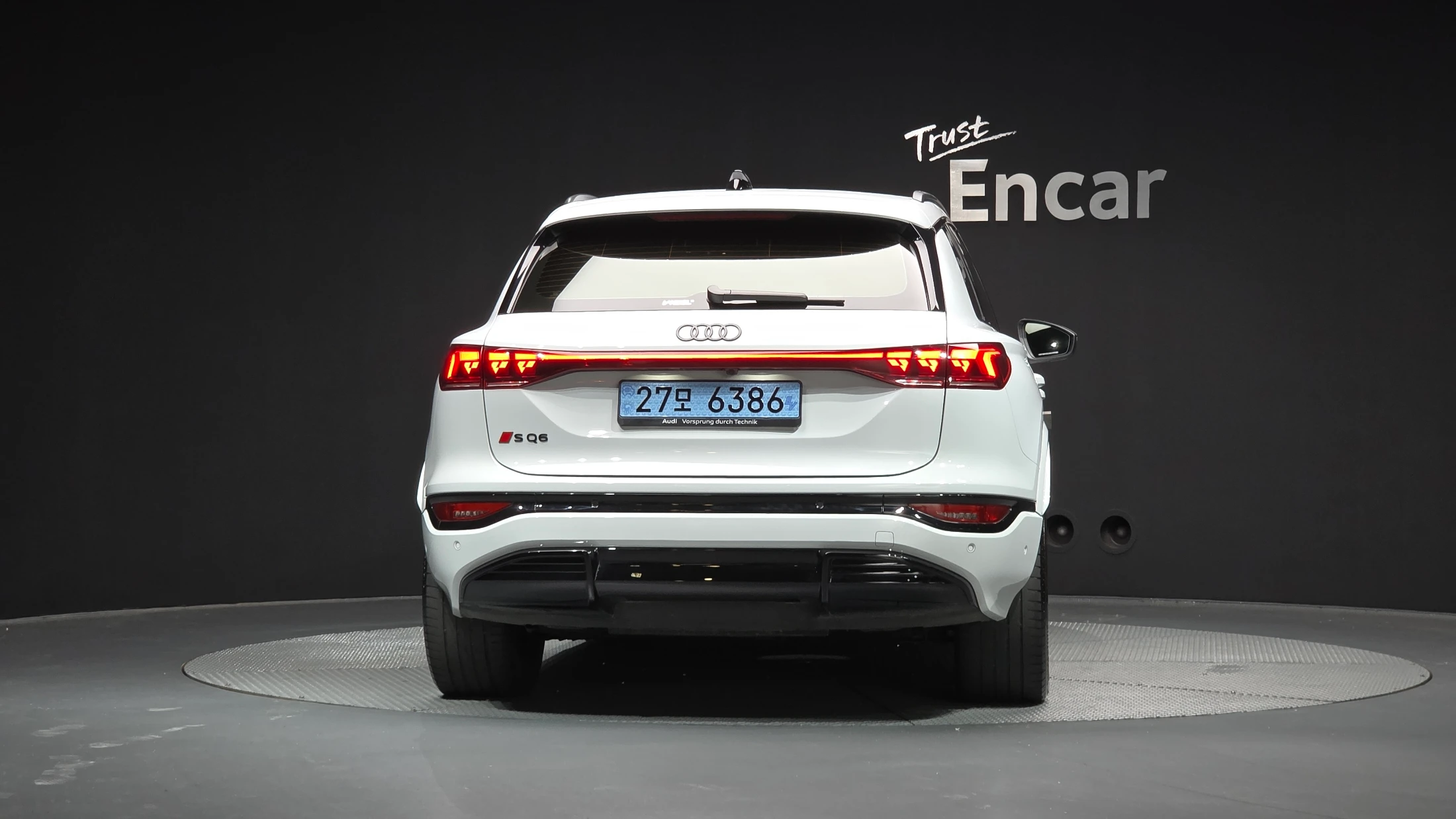 Audi Sq6 E-Tron GF, 2025 — фото 4
