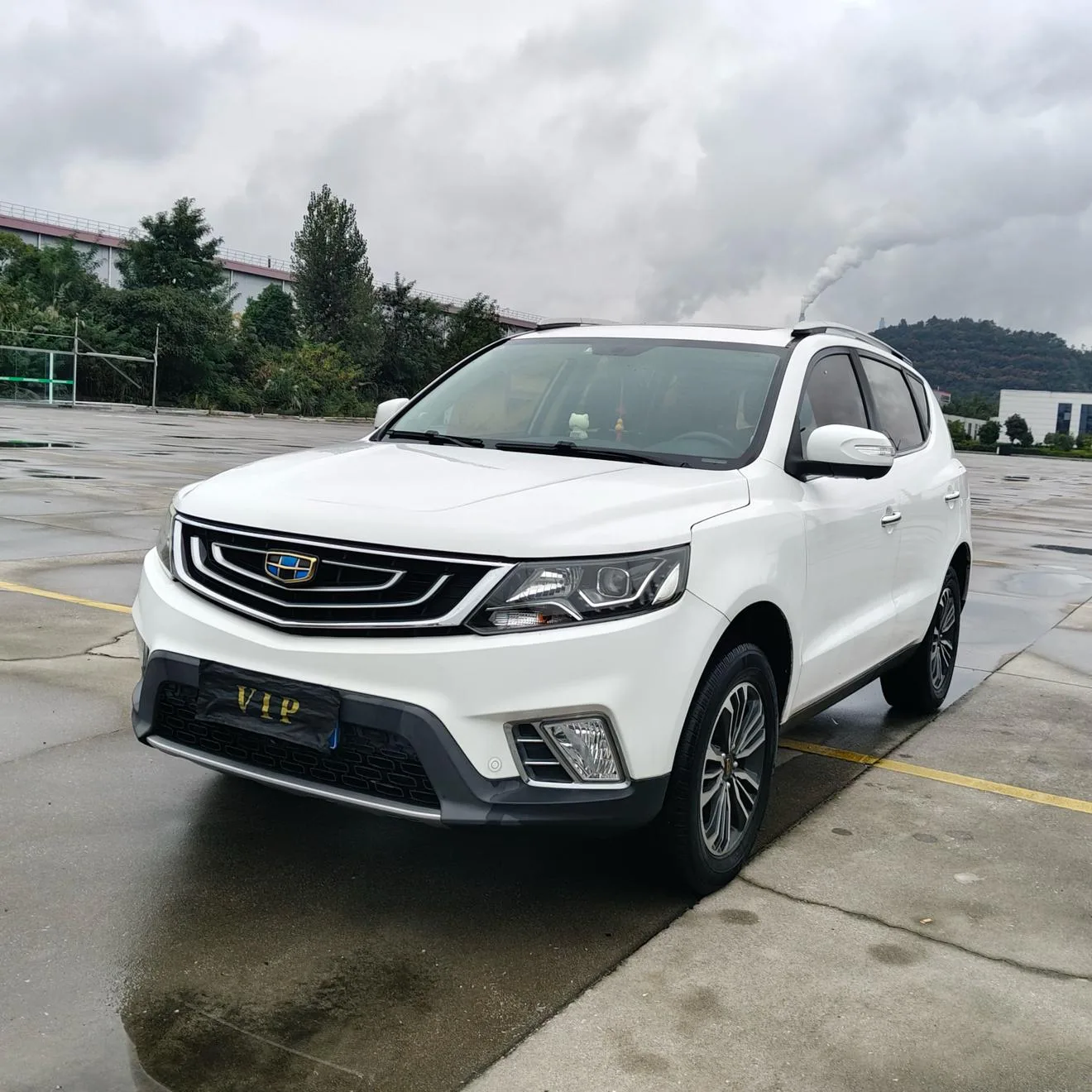 Geely Vision X6