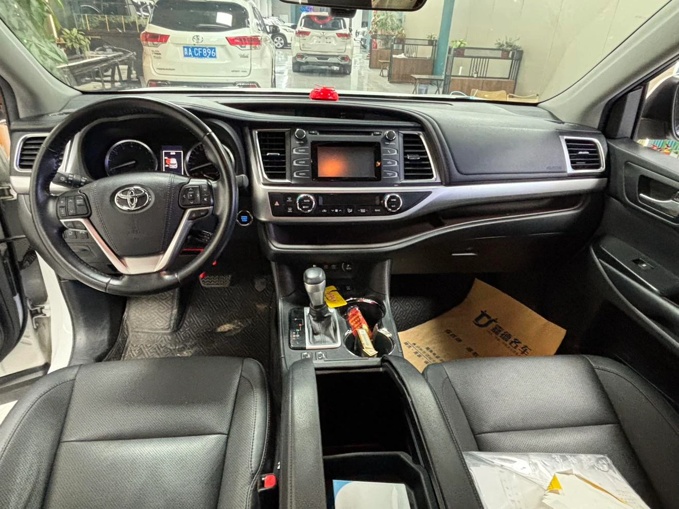 Toyota Highlander, 2018 — фото 10