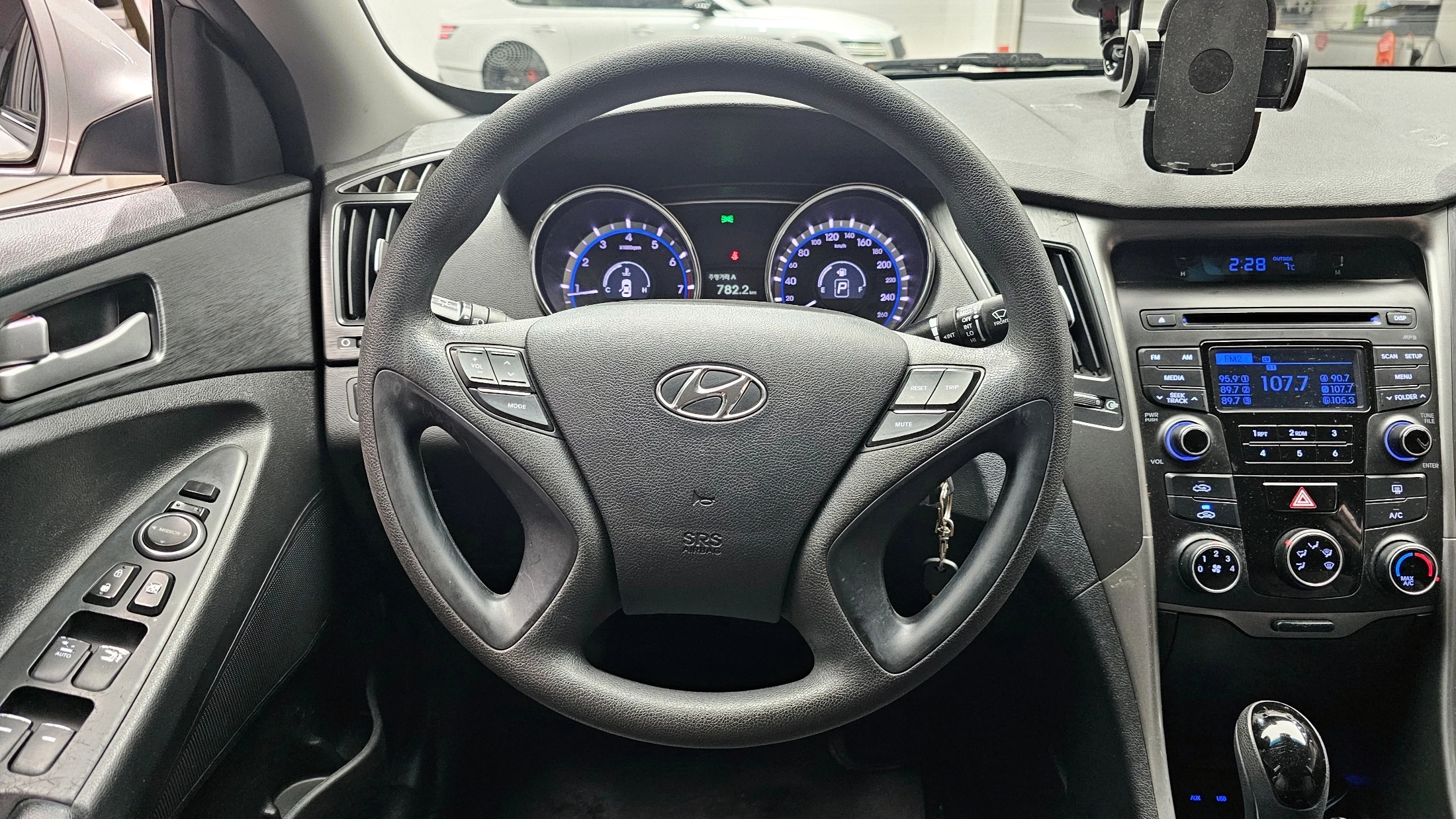 Hyundai Sonata, 2012 — фото 13
