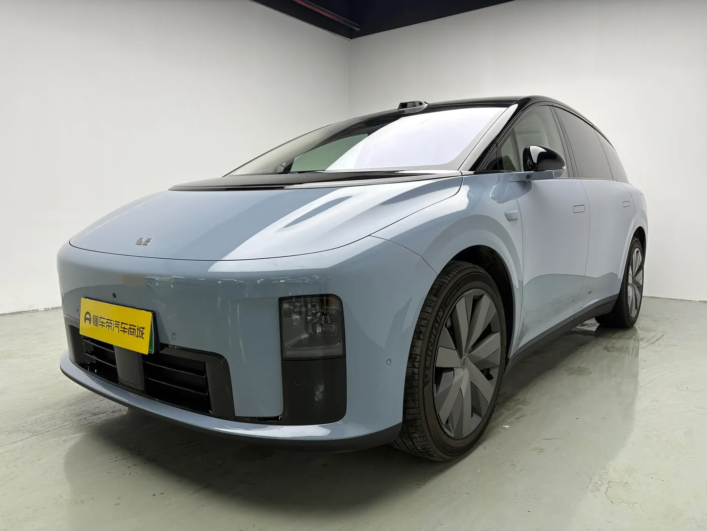 Li Auto ideal i8