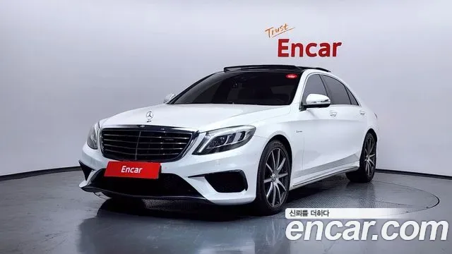 Mercedes-Benz S-Class W222