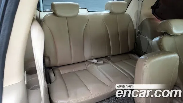 Kia Canival Carnival R, 2010 — фото 13