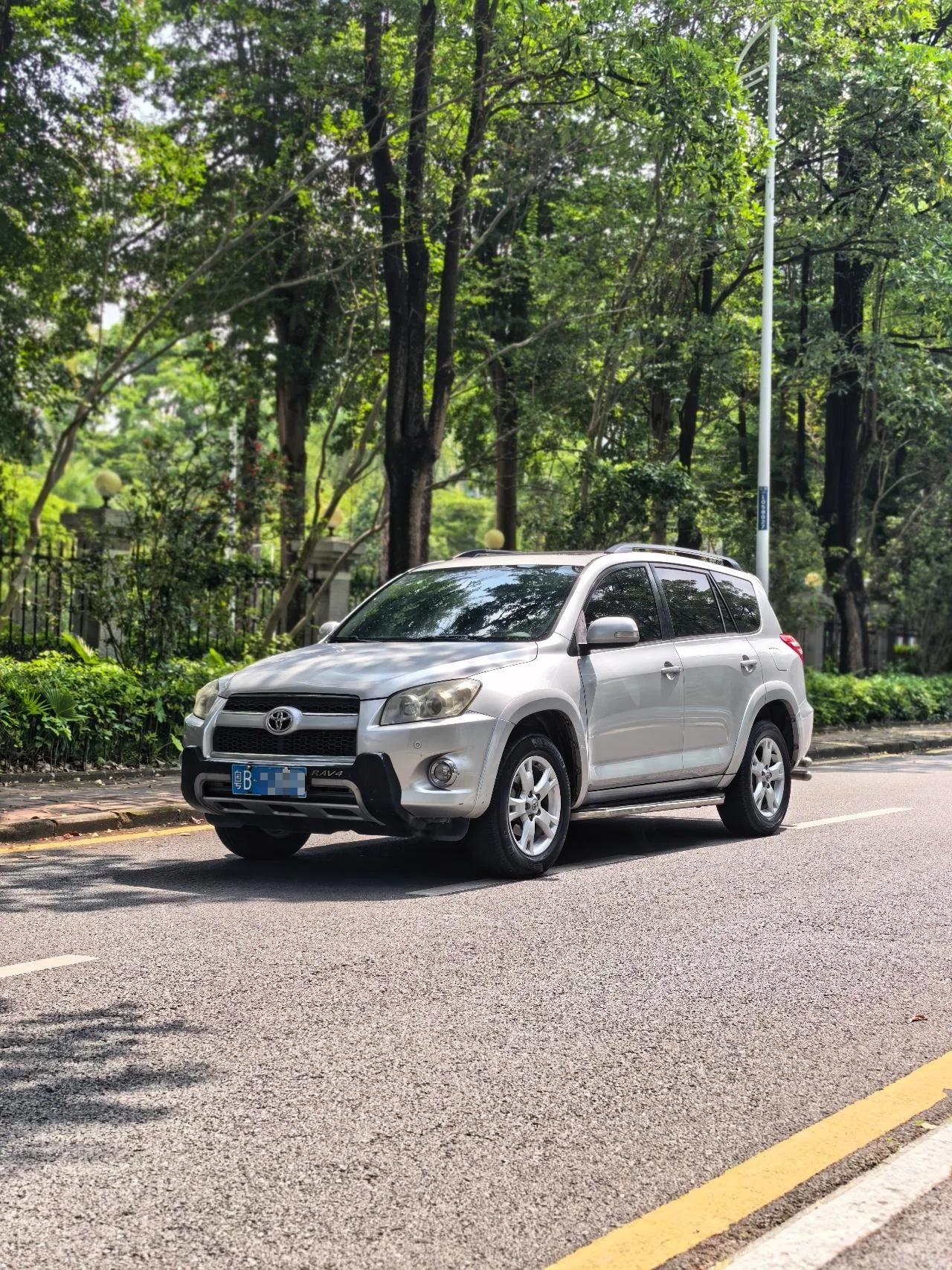 Toyota RAV4 Rongfang