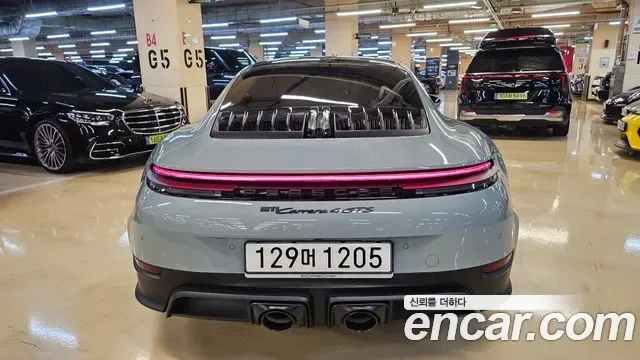 Porsche 911 992, 2025 — фото 4