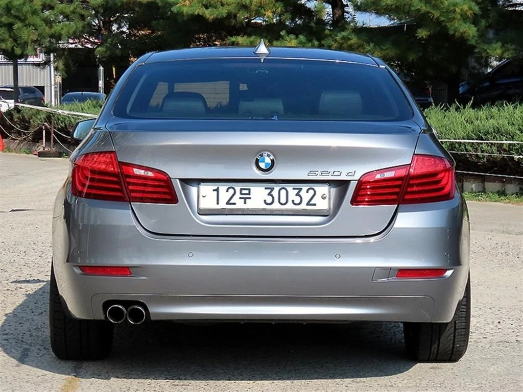 BMW 5-Series F10, 2015 — фото 4